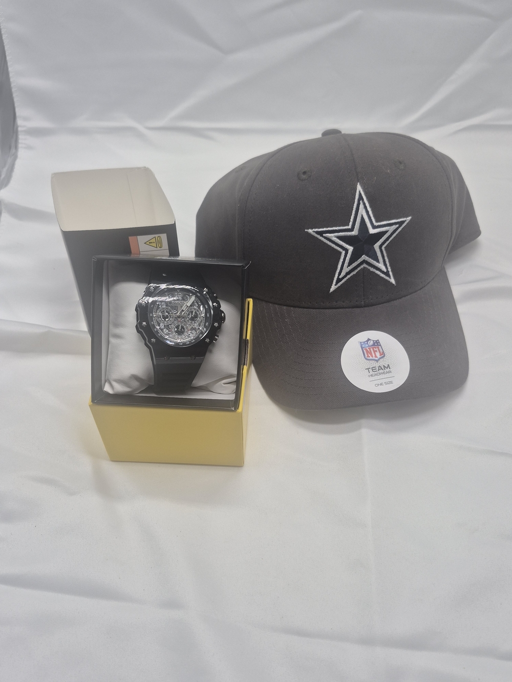Dallas Cowboys Black Logo Cap with Invicta  Black Watch